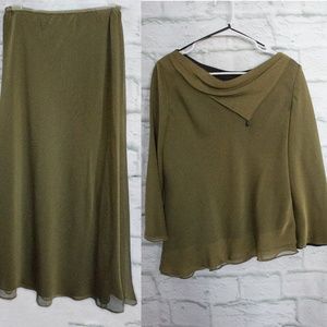Donna Ricco 2 Piece Blouse & Skirt Asymmetric Hem